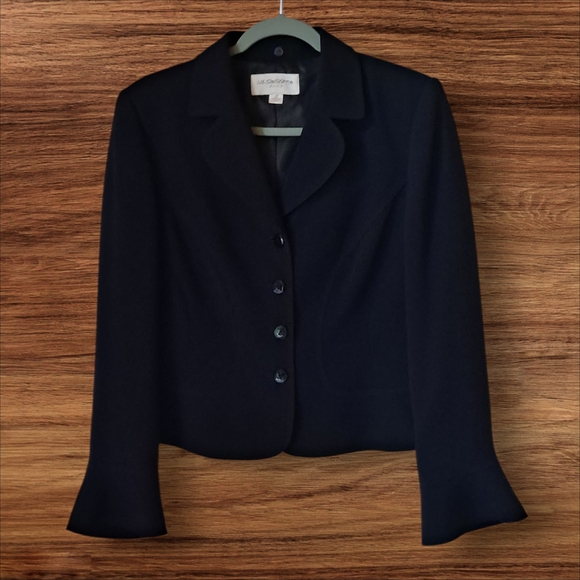 Liz Claiborne Jackets & Blazers - Liz Claiborne Black Women's Blazer